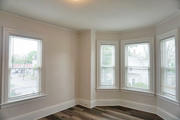 23 Maple Street, Unit 2F Waltham, MA 02453 - Photo 5 of 10