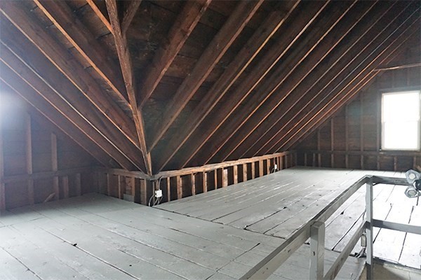 23 Maple Street, Unit 2F Waltham, MA 02453 - Photo 8 of 10