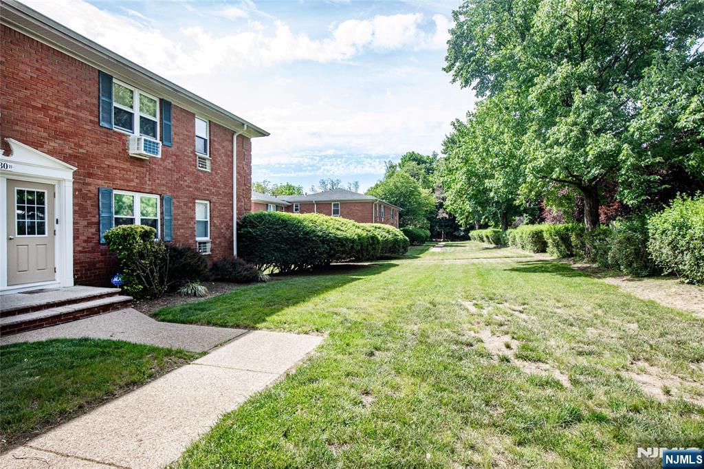1130 Valley Road, Unit 2B Wayne, NJ 07470 - Photo 36 of 47