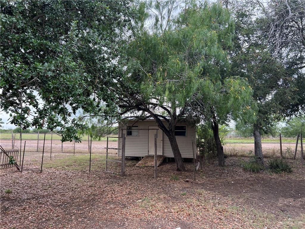 14735 North Trosper Road Mission, TX 78573 - Photo 9 of 34 storage