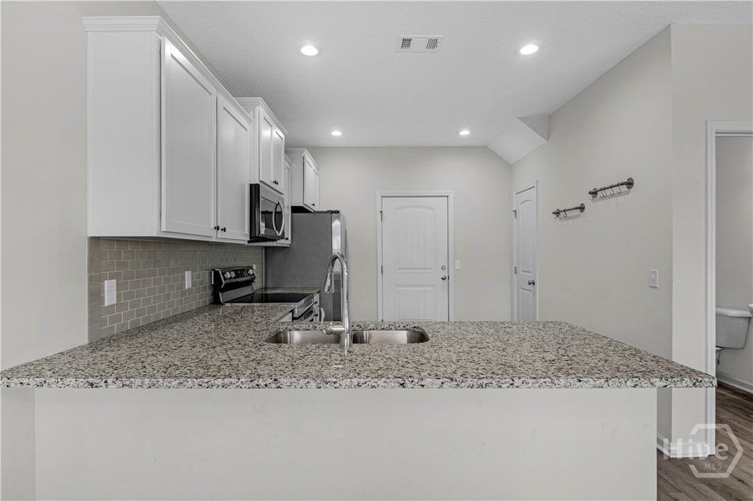 85 Brightleaf Circle Hinesville, GA 31313 - Photo 23 of 27