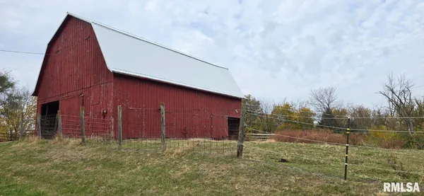 $155,000 | 500 East Bancroft Street, West Point, IL 62380