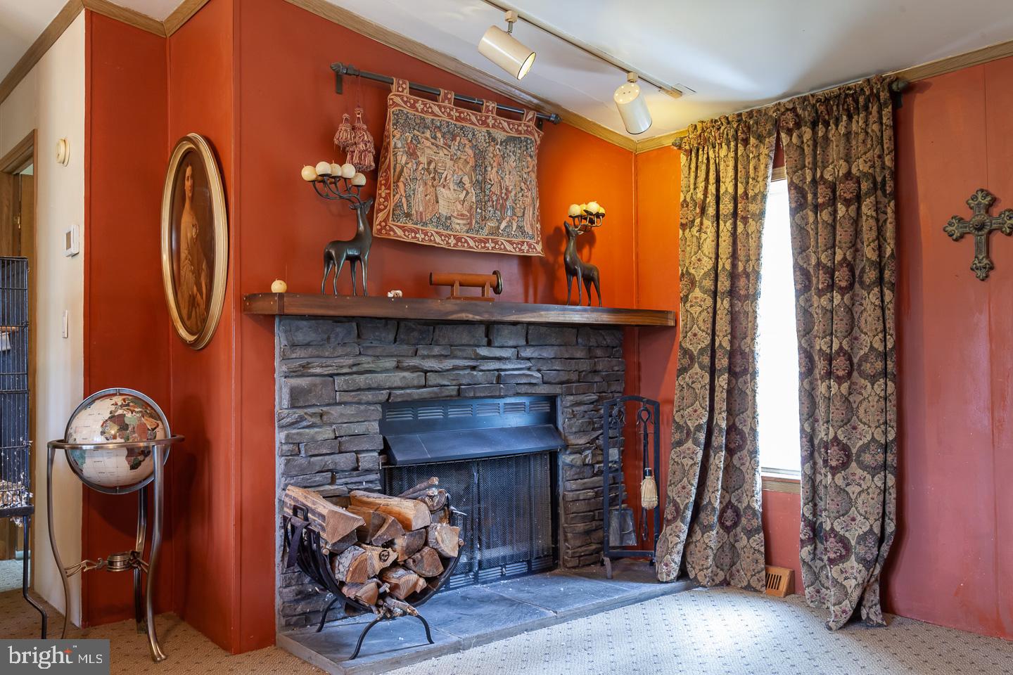 106 Turkey Road Kempton, PA 19529 - Photo 4 of 16 Gallery Image 4