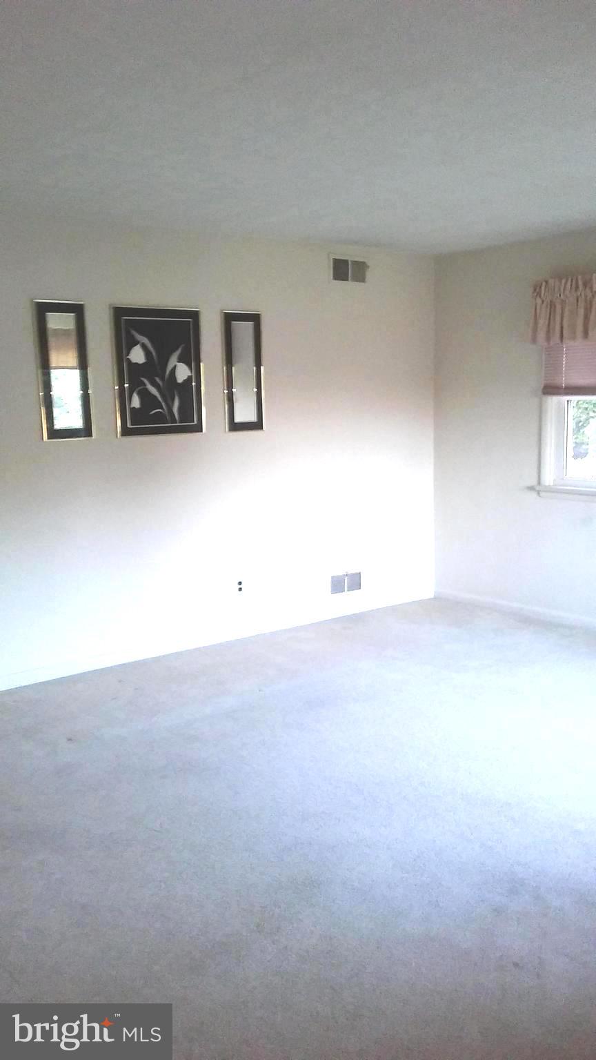 2150 Fineview Road York, PA 17406 - Photo 11 of 24 Gallery Image 11