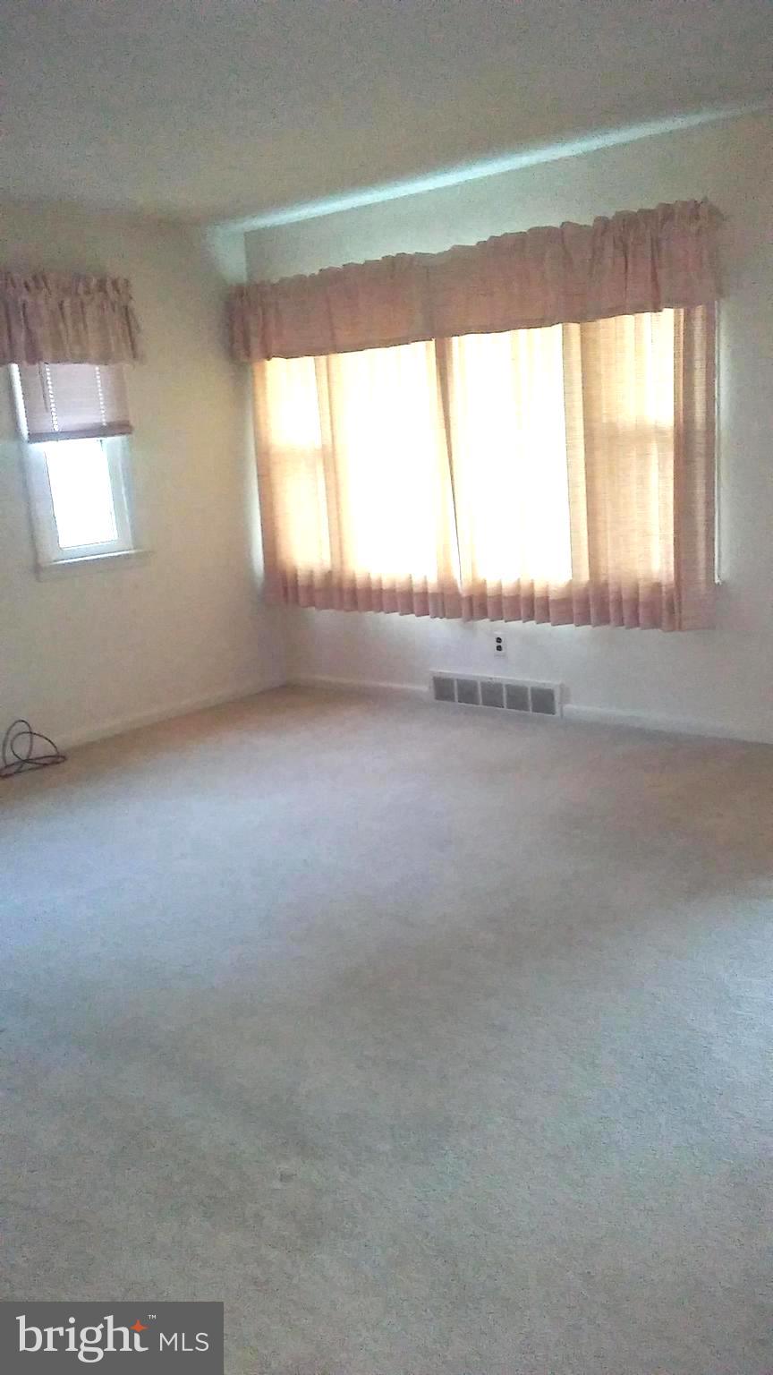 2150 Fineview Road York, PA 17406 - Photo 10 of 24 Gallery Image 10