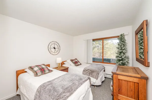 $379,000 | 11 H Seasons At Attitash Road, Unit H, Bartlett, NH 03860