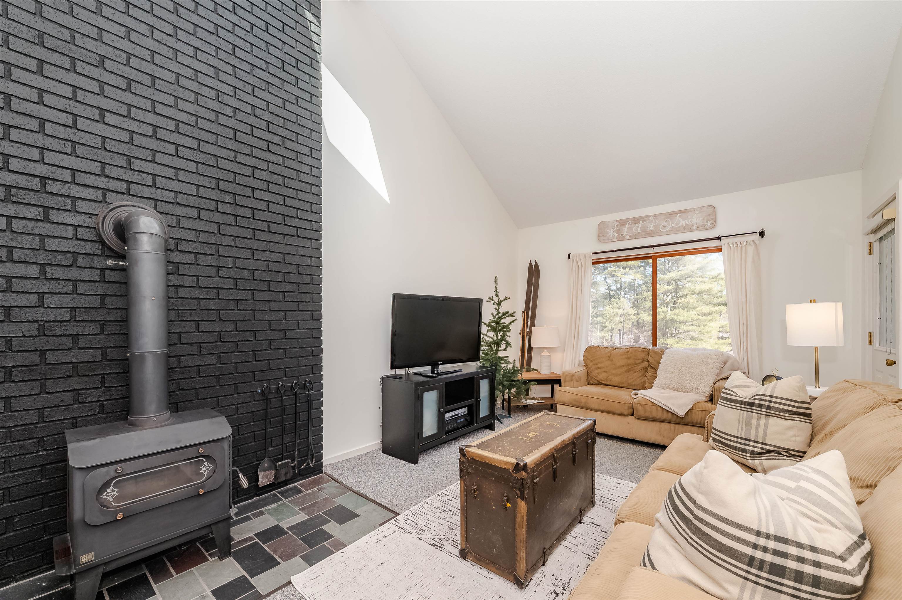 11 H Seasons At Attitash Road, Unit H Bartlett, NH 03860 - Photo 7 of 36