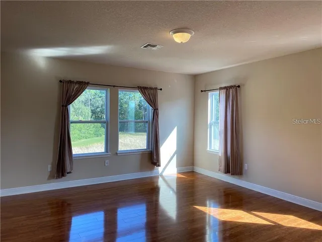 $3,700 | 11333 Quiet Forest Drive, Tampa, FL 33635