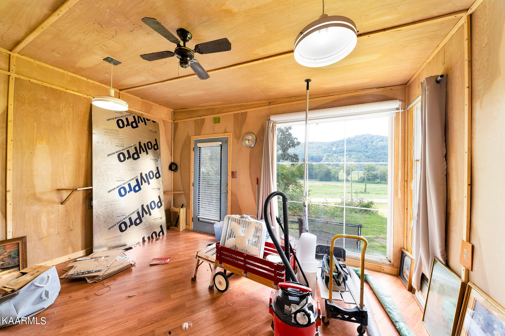 204 Meadowlark Cove Road Sevierville, TN 37876 - Photo 36 of 48 604 Meadowlark Cove-36