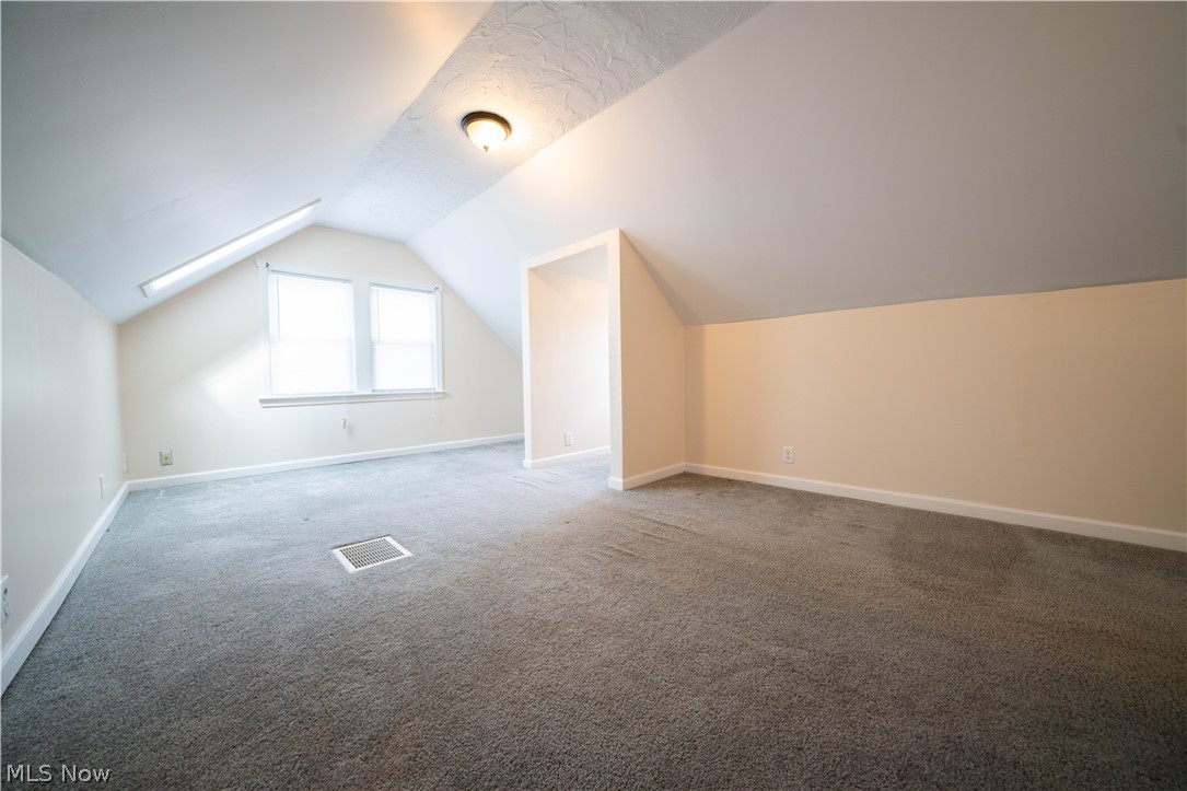 4268 Ridgeview Road Cleveland, OH 44144 - Photo 16 of 25 Gallery Image 16