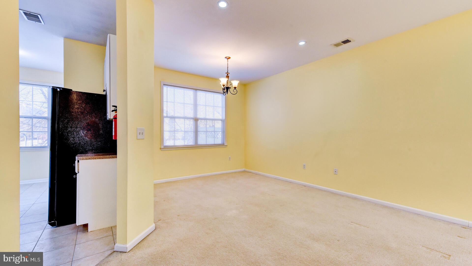 21 Tennyson Road East Windsor, NJ 08520 - Photo 17 of 44 Gallery Image 17