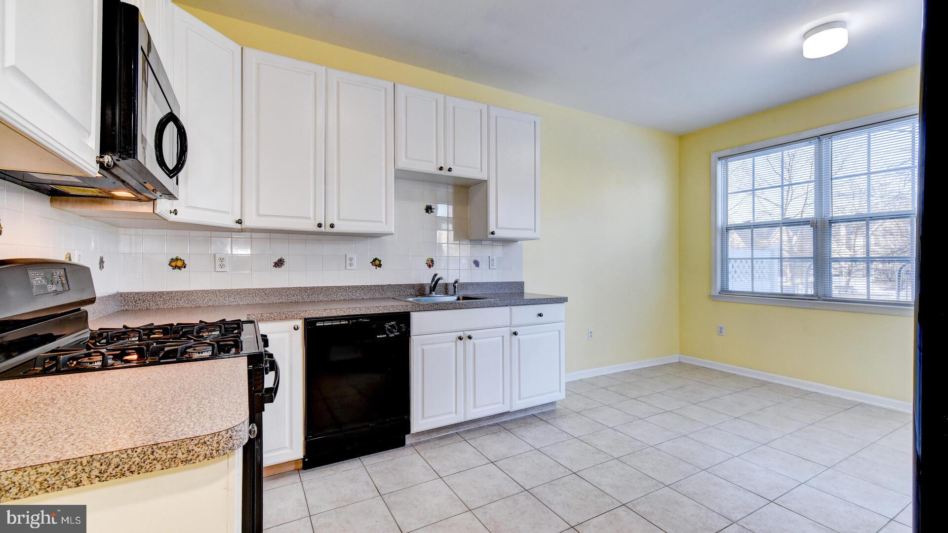 21 Tennyson Road East Windsor, NJ 08520 - Photo 21 of 44 Gallery Image 21