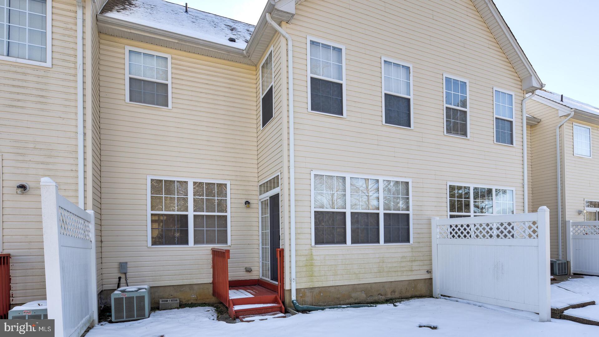 21 Tennyson Road East Windsor, NJ 08520 - Photo 43 of 44 Gallery Image 43
