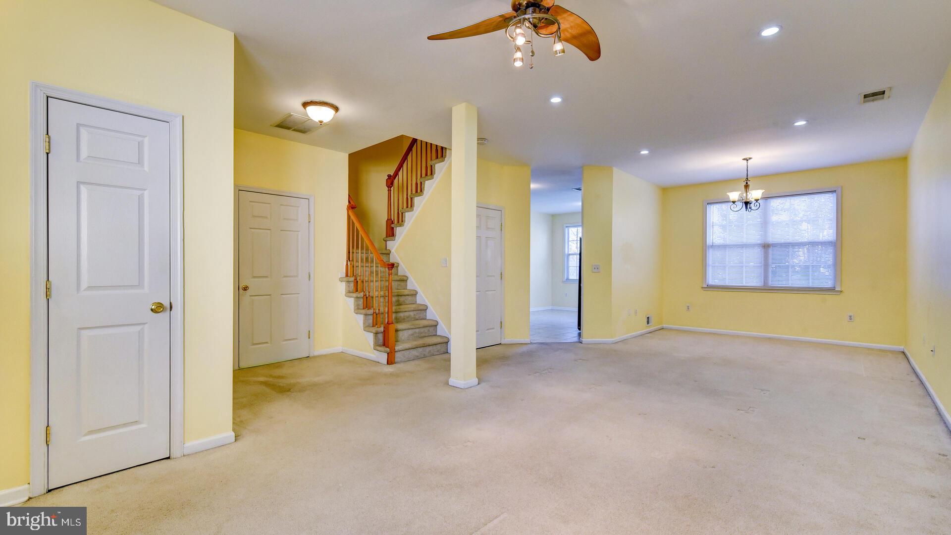21 Tennyson Road East Windsor, NJ 08520 - Photo 8 of 44 Gallery Image 8