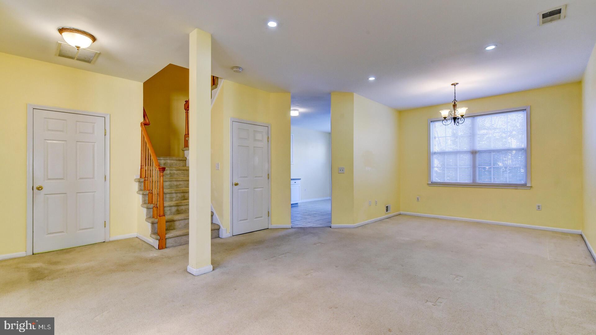 21 Tennyson Road East Windsor, NJ 08520 - Photo 9 of 44 Gallery Image 9