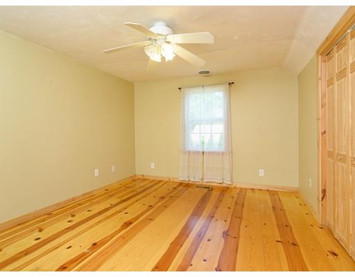 10 Bonnybrook Road Worcester, MA 01606 - Photo 18 of 26 Gallery Image 18
