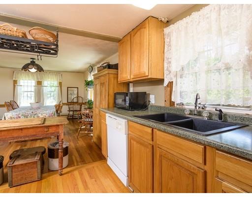 10 Bonnybrook Road Worcester, MA 01606 - Photo 9 of 26 Gallery Image 9