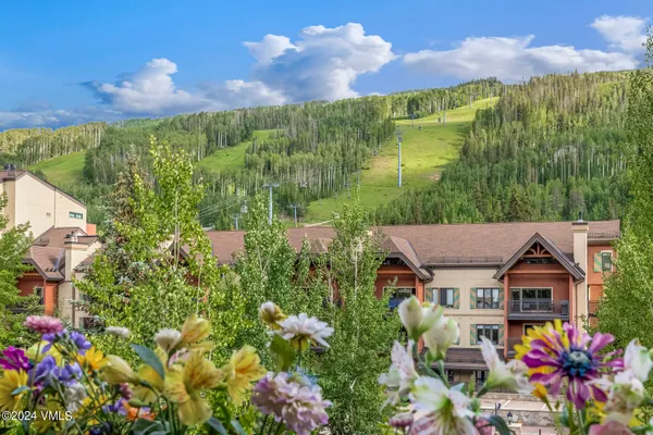 $3,640,000 | 635 Lionshead Place, Unit 382, Vail, CO 81657