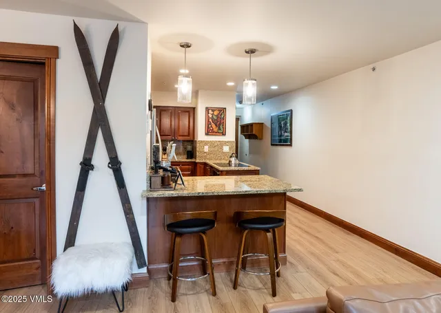 $3,690,000 | 635 Lionshead Place, Unit 382, Vail, CO 81657