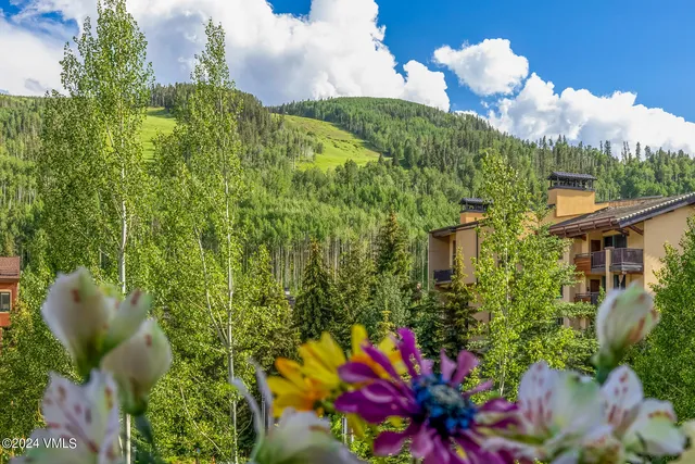 $3,690,000 | 635 Lionshead Place, Unit 382, Vail, CO 81657