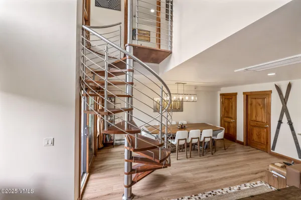 $3,640,000 | 635 Lionshead Place, Unit 382, Vail, CO 81657