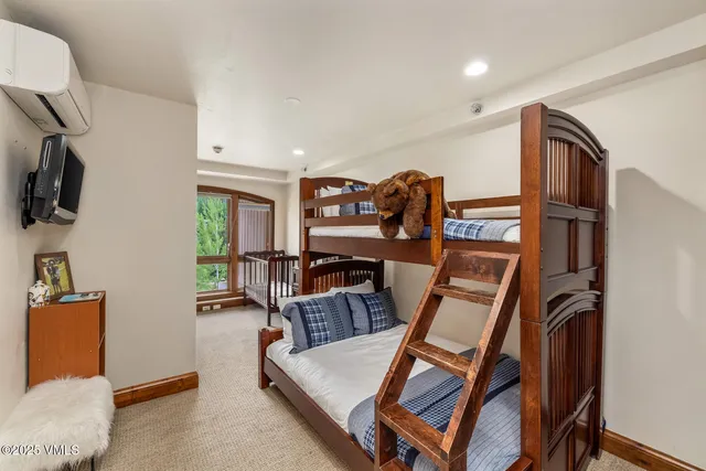 $3,690,000 | 635 Lionshead Place, Unit 382, Vail, CO 81657