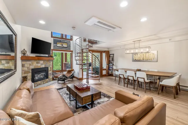 $3,690,000 | 635 Lionshead Place, Unit 382, Vail, CO 81657