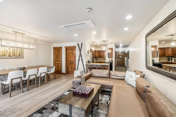 $3,640,000 | 635 Lionshead Place, Unit 382, Vail, CO 81657