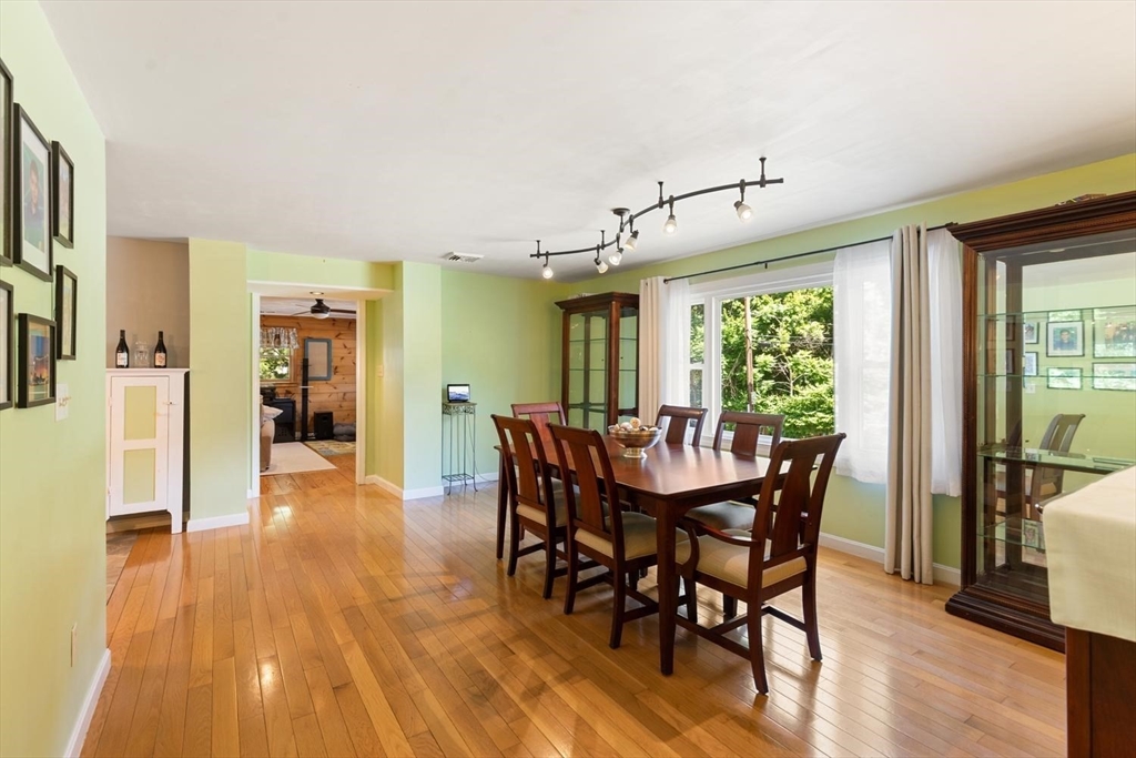 94 Judge Road Lynn, MA 01904 - Photo 8 of 37