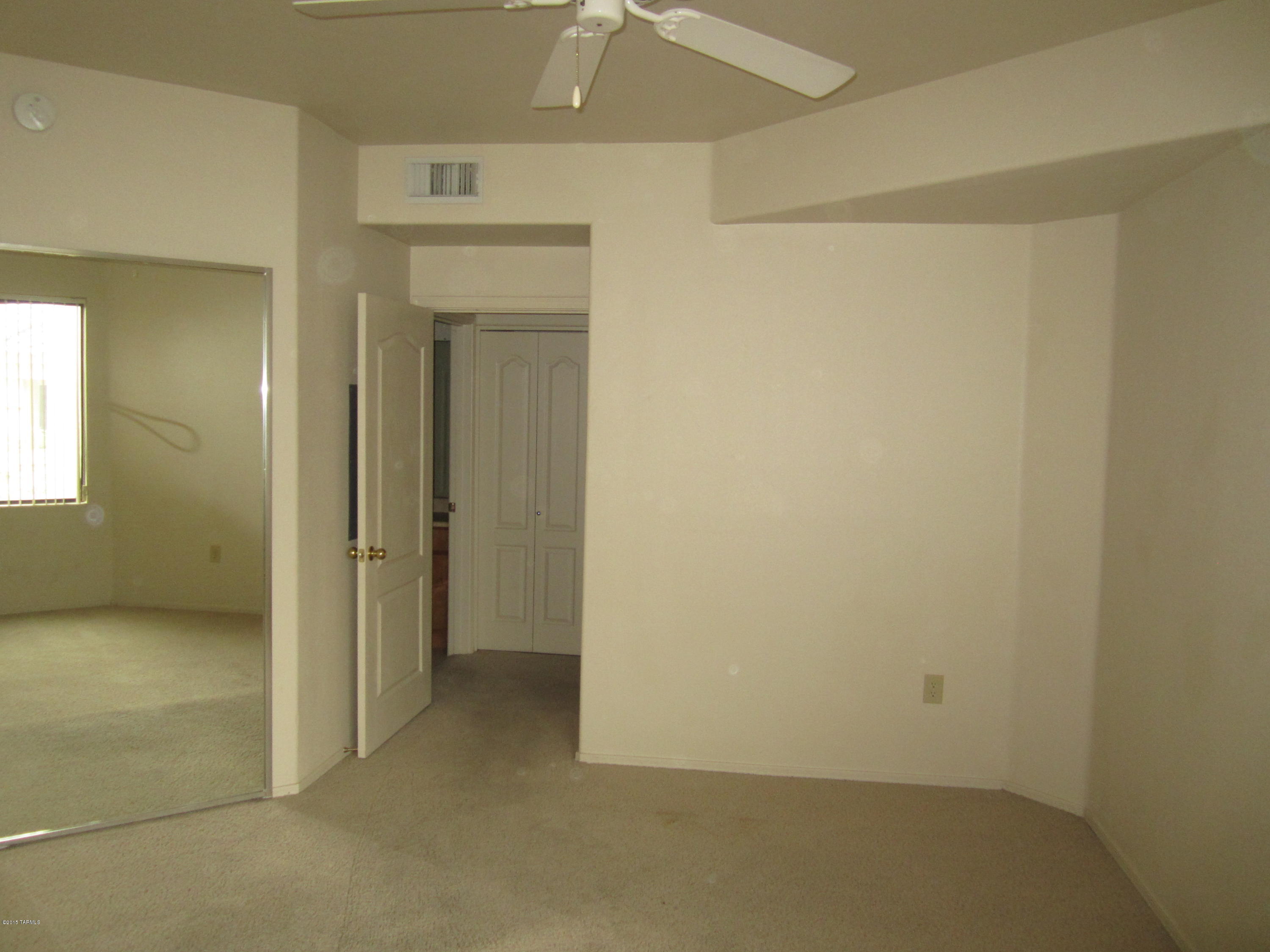 2550 East River Road, Unit 5204 Tucson, AZ 85718 - Photo 6 of 9