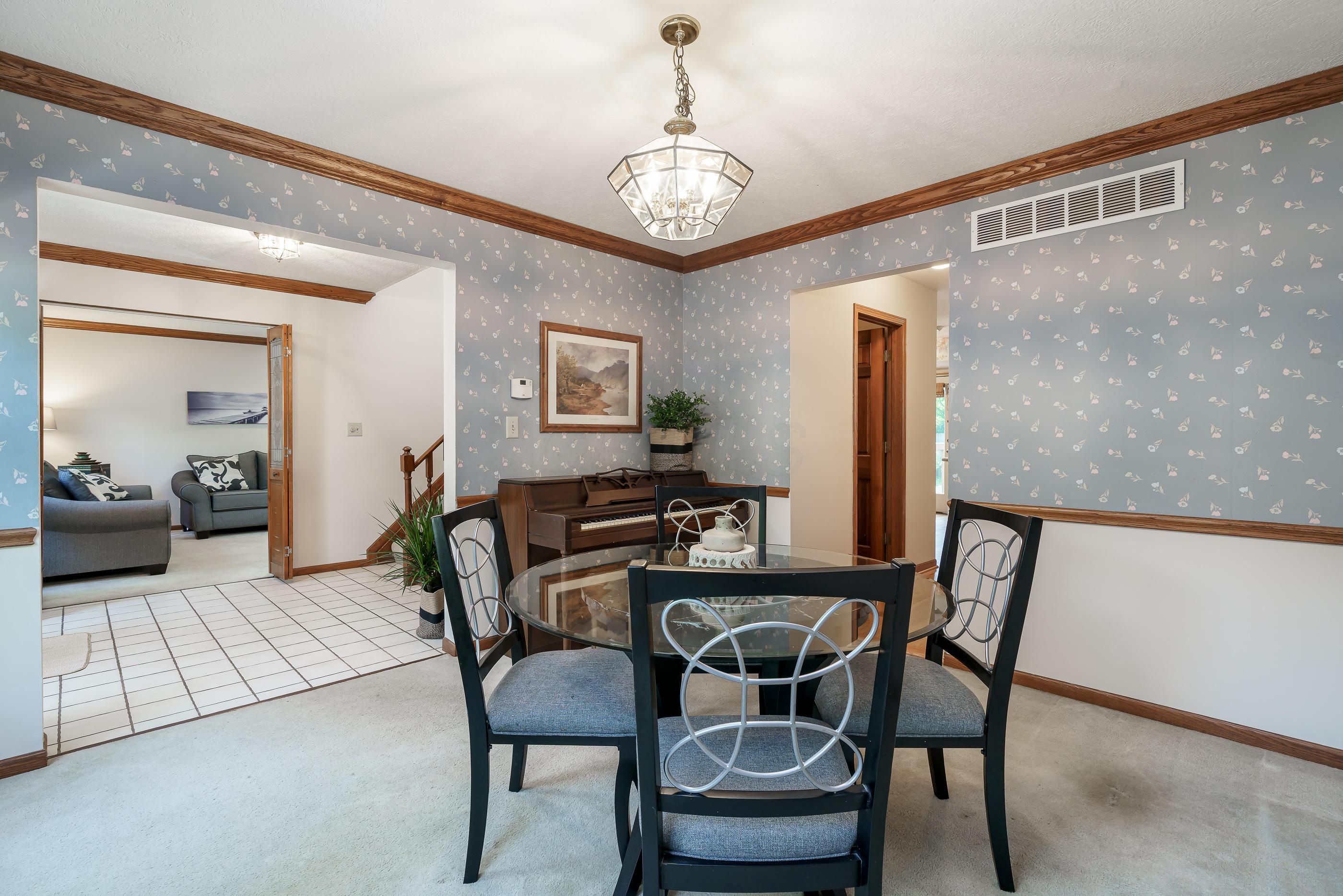 2401 Fishinger Road Upper Arlington, OH 43221 - Photo 22 of 49