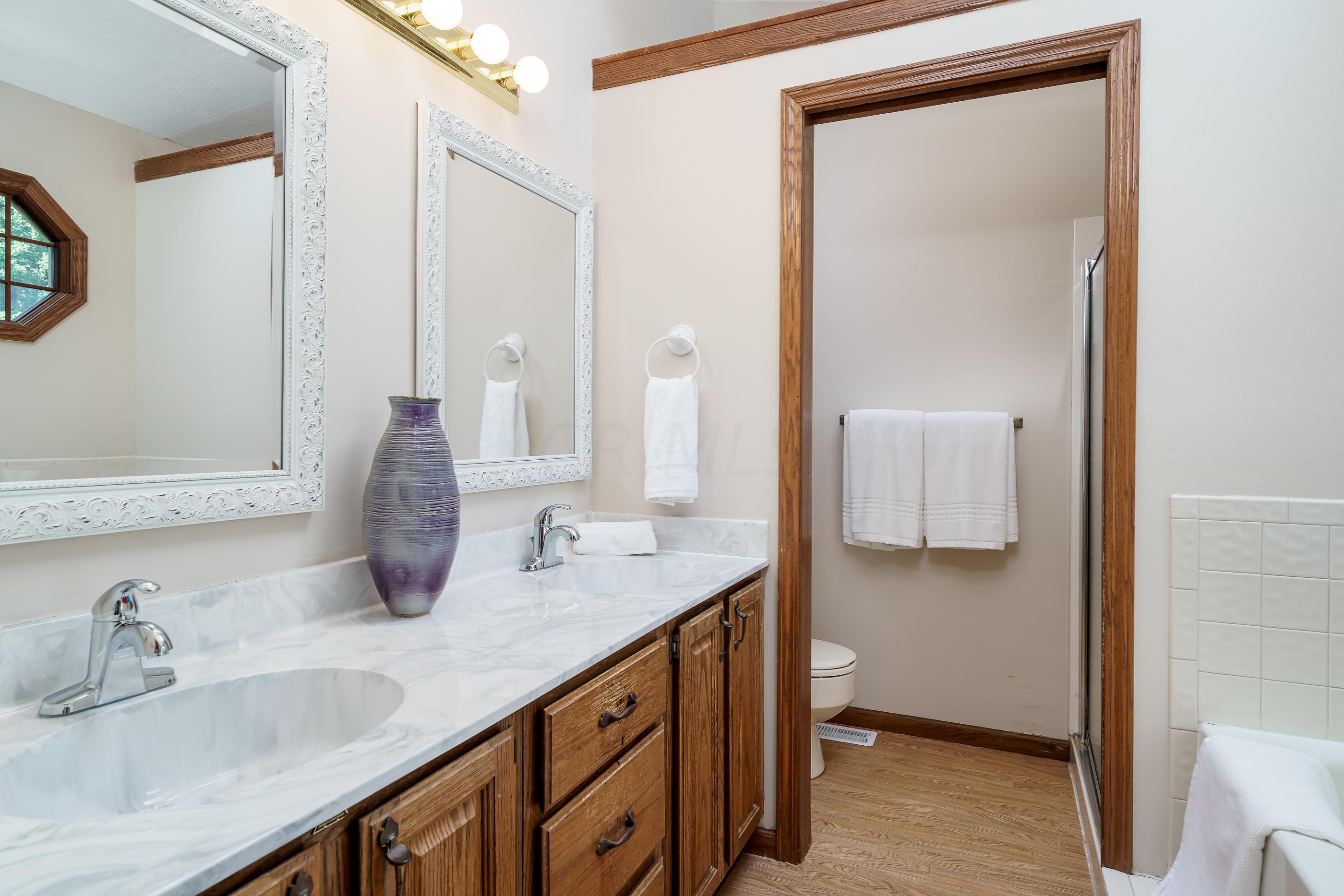 2401 Fishinger Road Upper Arlington, OH 43221 - Photo 32 of 49