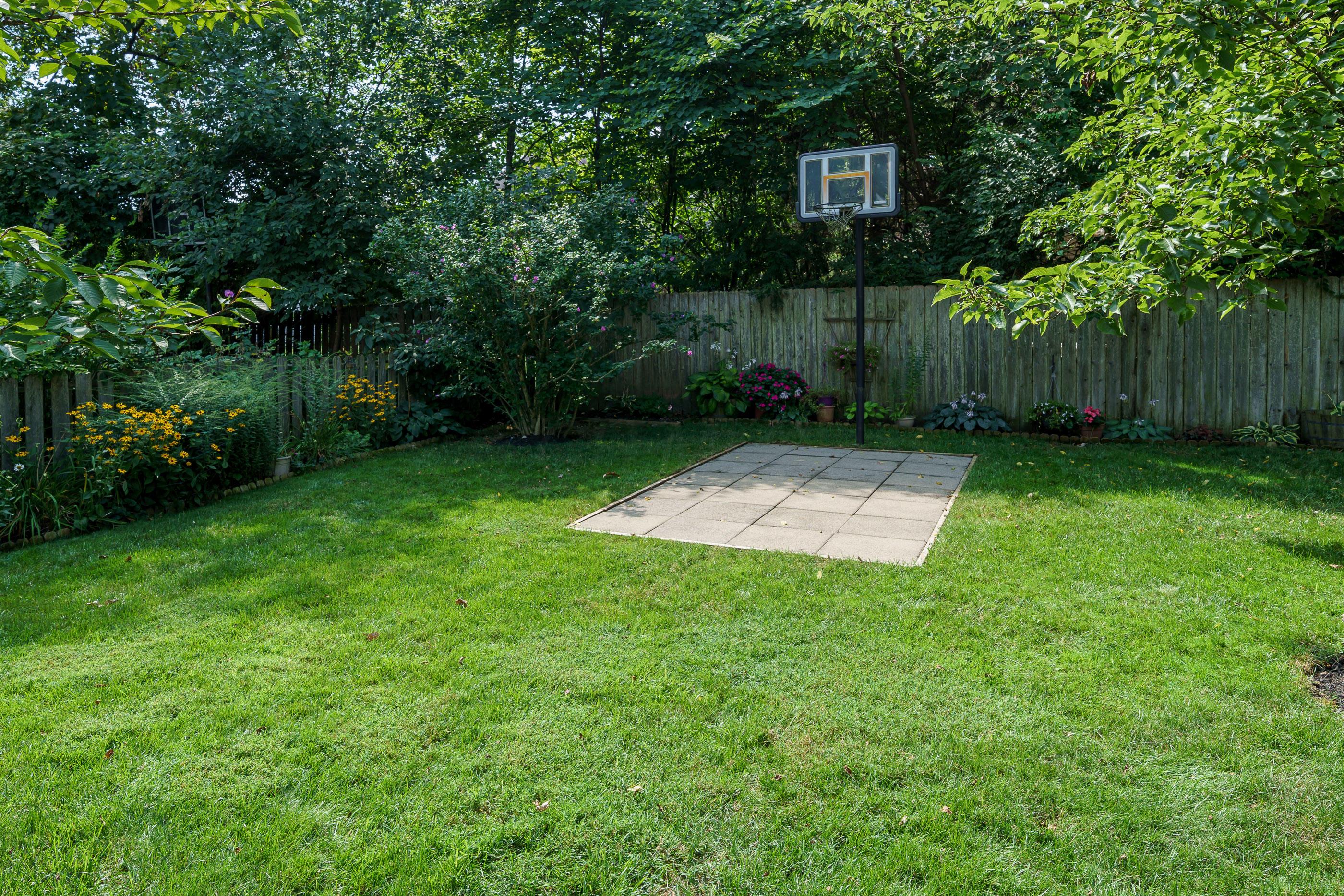2401 Fishinger Road Upper Arlington, OH 43221 - Photo 44 of 49