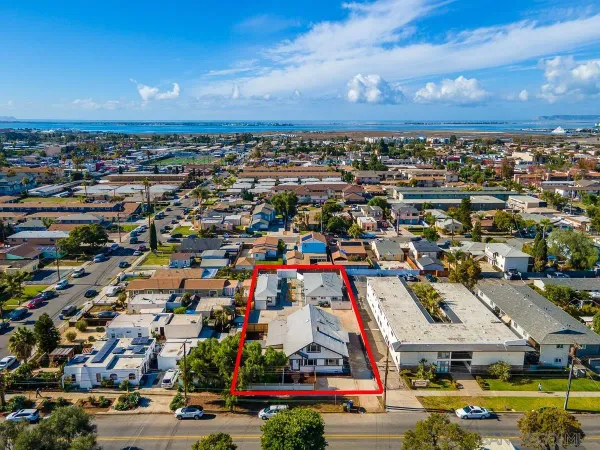 $2,400,000 | 134-138 5th Avenue, Chula Vista, CA 91910