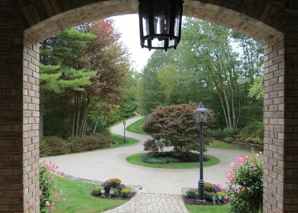 7 Regency Ridge Andover, MA 01810 - Photo 6 of 29