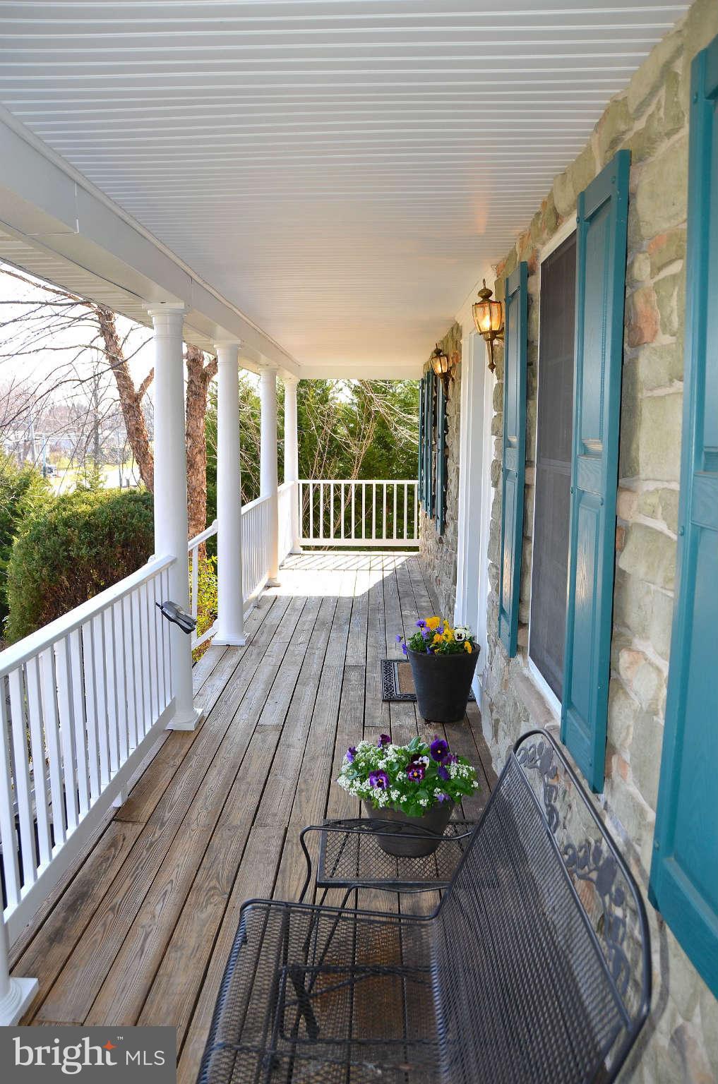 1120 Carrs Wharf Road Edgewater, MD 21037 - Photo 29 of 30 Exterior (Front)
