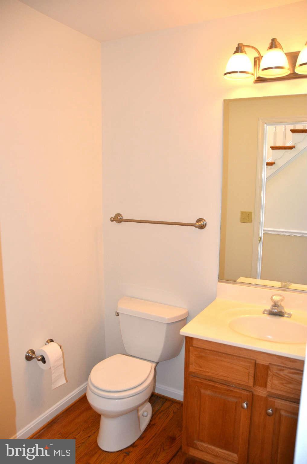 1120 Carrs Wharf Road Edgewater, MD 21037 - Photo 9 of 30 Bath