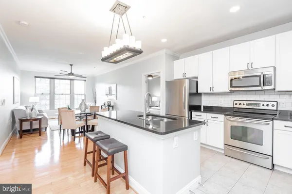 $685,000 | 1391 Pennsylvania Ave. Southeast, Unit 309, Washington, DC 20003