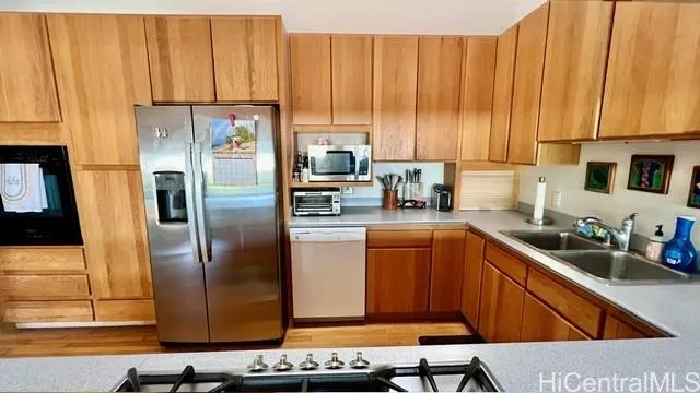 $5,950 | 61-163 Iliohu Place, Haleiwa, HI 96712