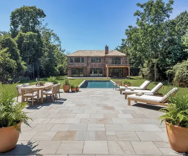 $5,995,000 | 126 Long Lane, East Hampton, NY 11937