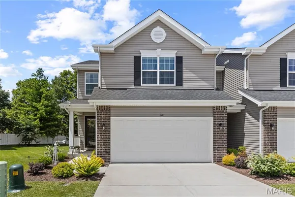 $374,900 | 60 Richmond Center Court, St. Peters, MO 63376