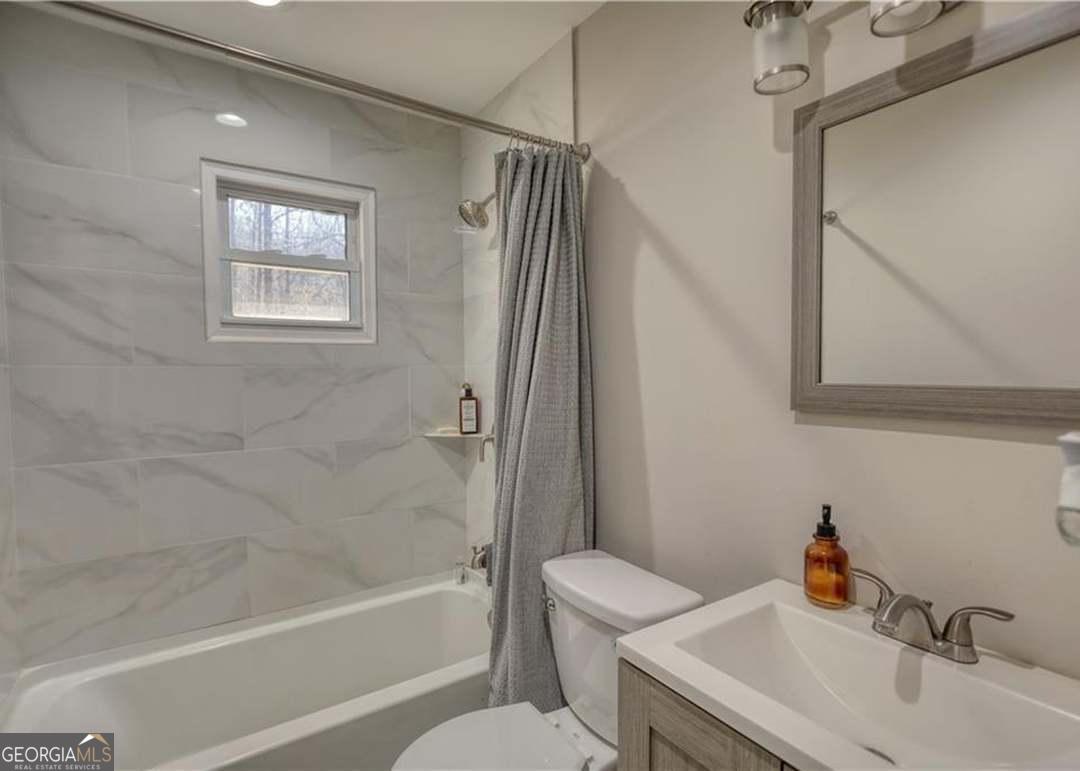 115 Holly Brook Road Southwest Atlanta, GA 30349 - Photo 12 of 16