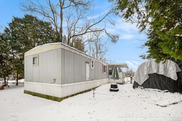 $70,000 | 7905 North Woodland Road, Lake Odessa, MI 48849