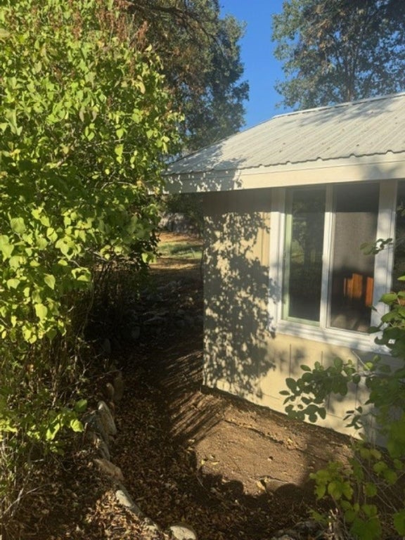 7500 Quartz Valley Road Fort Jones, CA 96032 - Photo 6 of 28 Gallery Image 6
