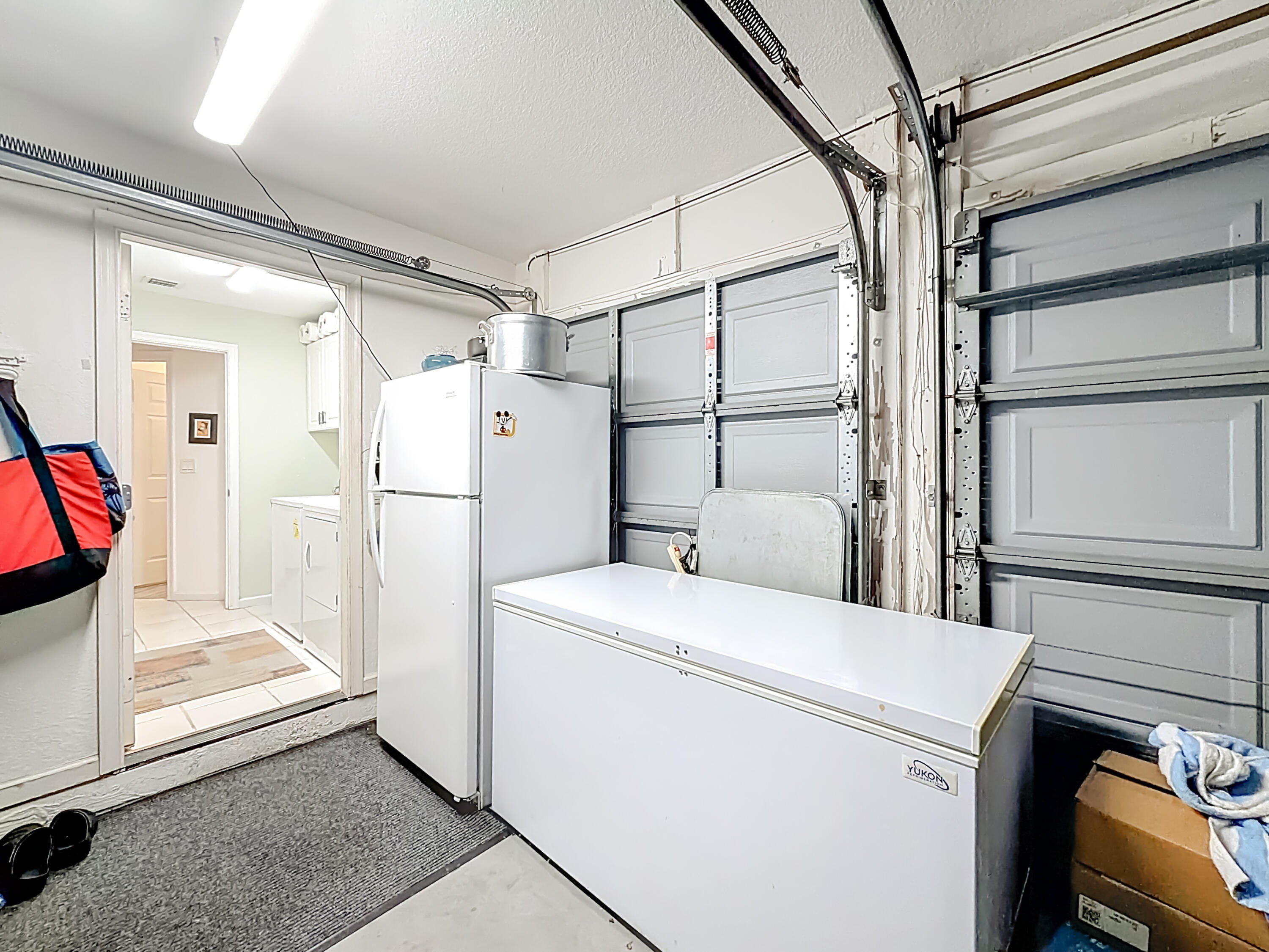 11853 Fountainside Circle Boynton Beach, FL 33437 - Photo 43 of 64 a utility room with dryer and washer