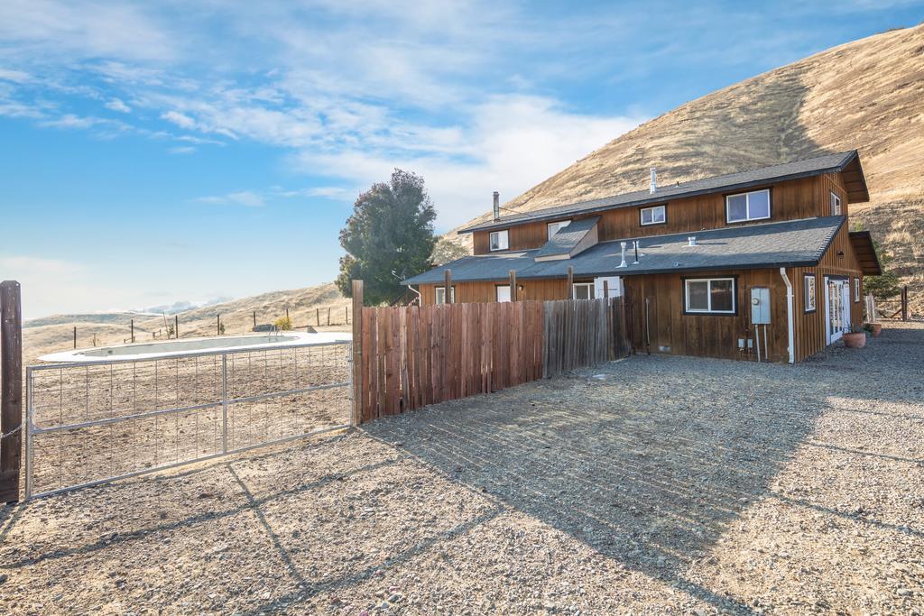 20459 Panoche Road Paicines, CA 95043 - Photo 46 of 50 Gallery Image 46