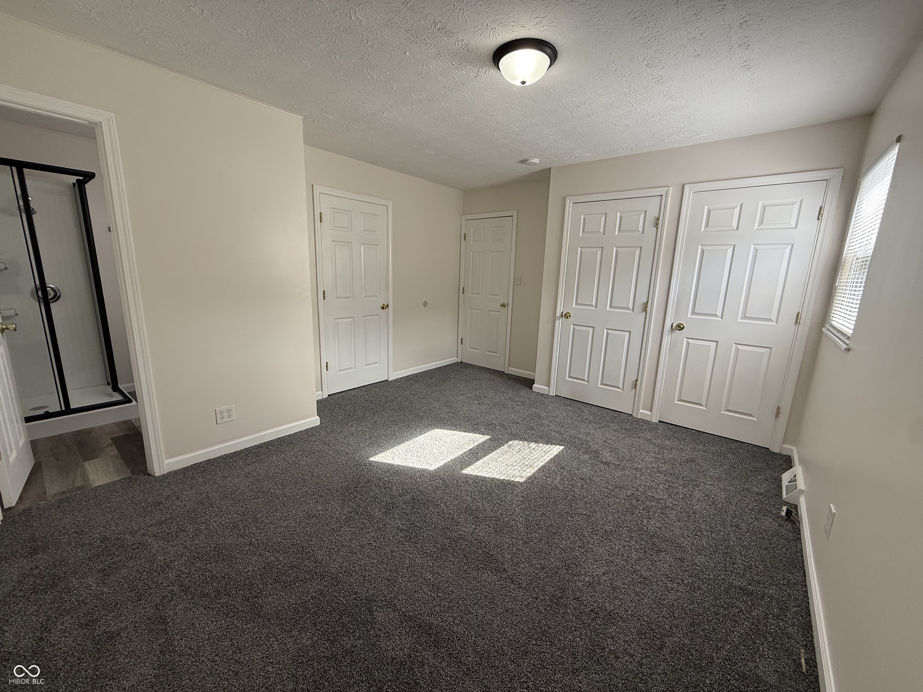 7546 Miracle Road Indianapolis, IN 46237 - Photo 16 of 38