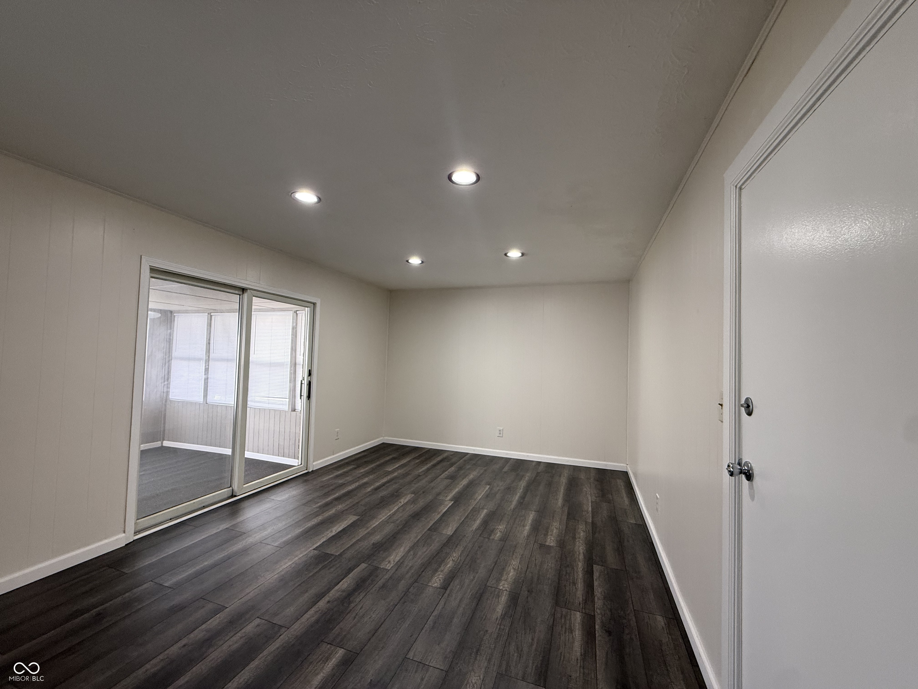 7546 Miracle Road Indianapolis, IN 46237 - Photo 20 of 38