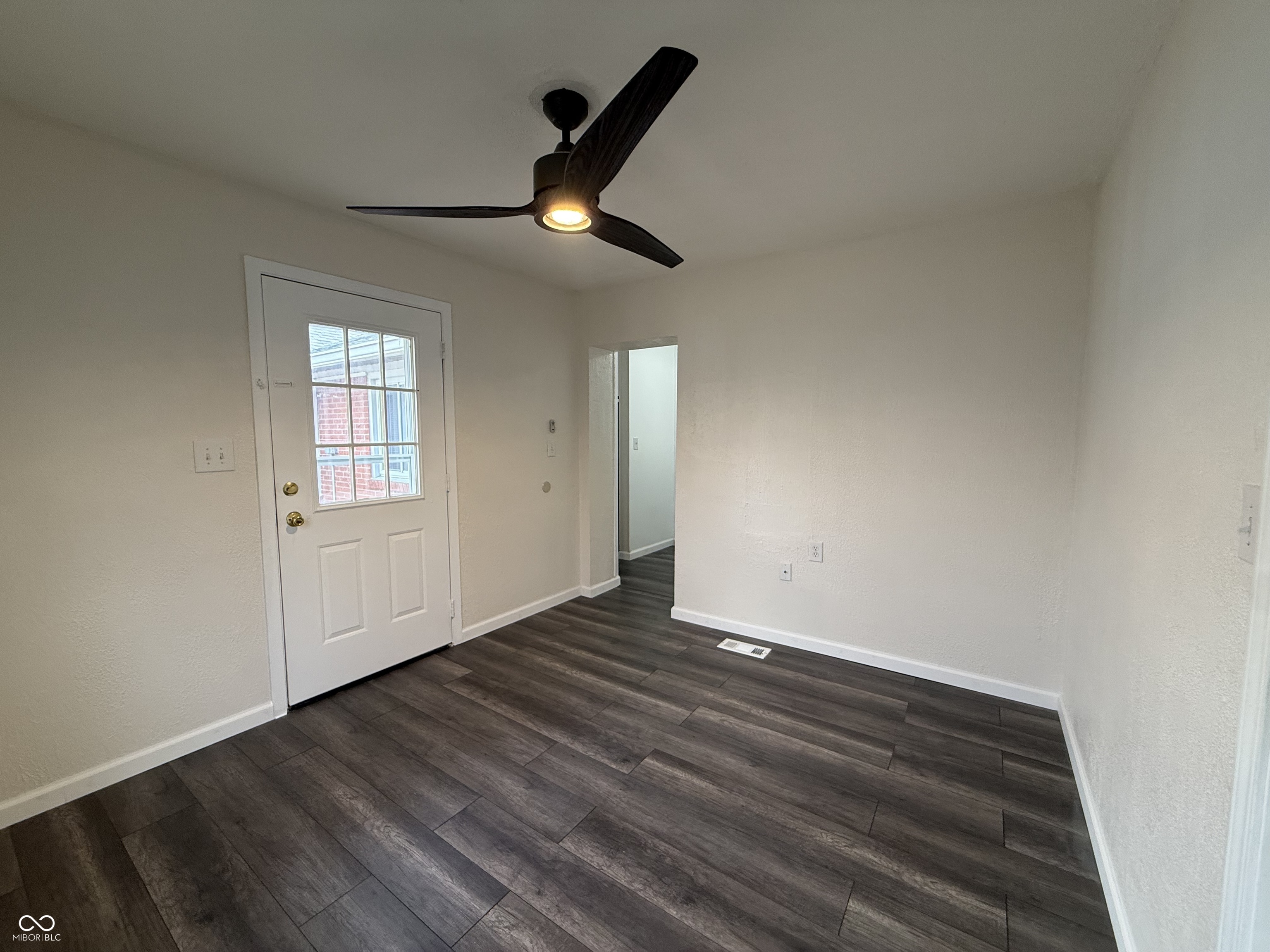 7546 Miracle Road Indianapolis, IN 46237 - Photo 25 of 38