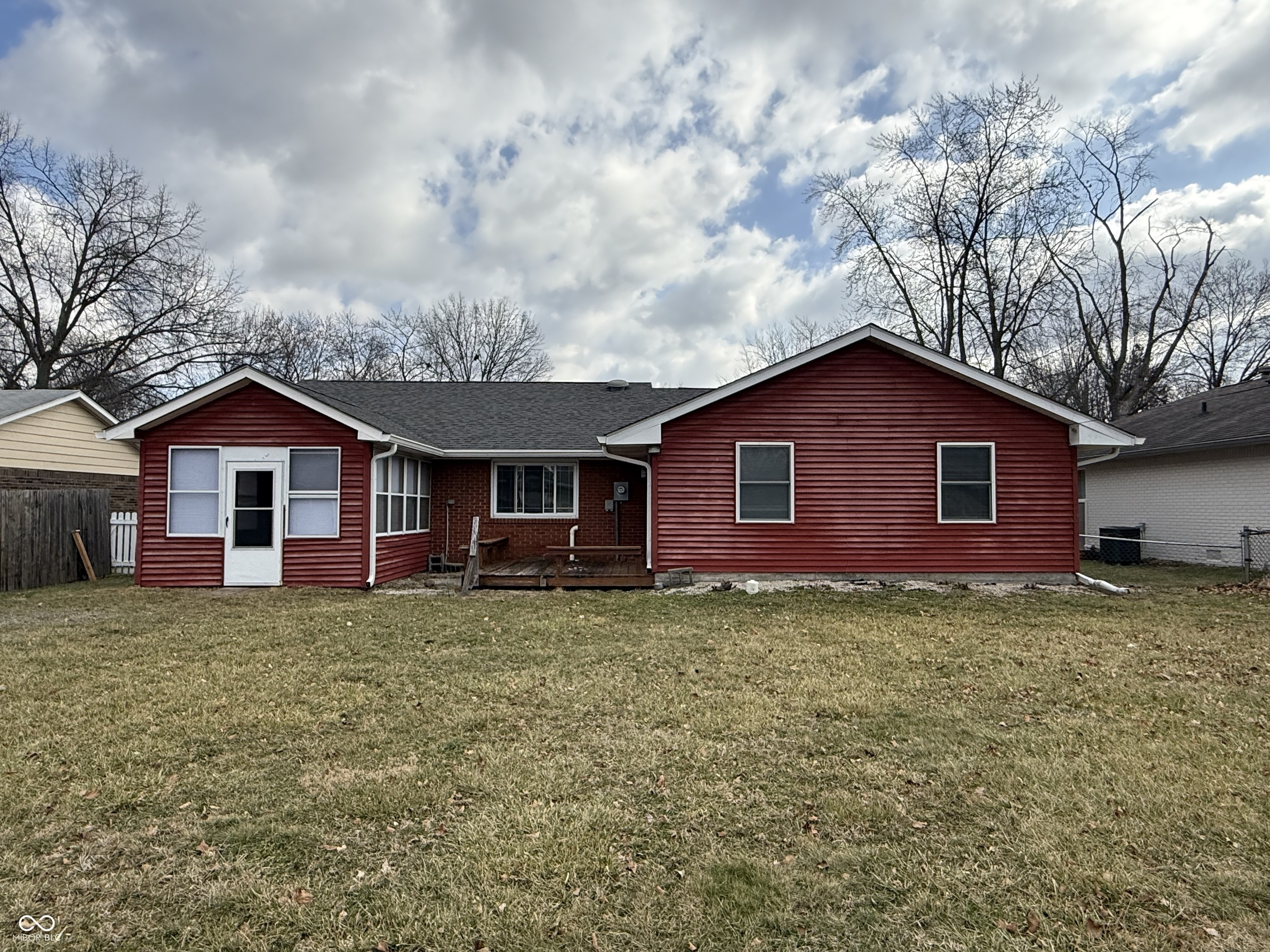 7546 Miracle Road Indianapolis, IN 46237 - Photo 29 of 38